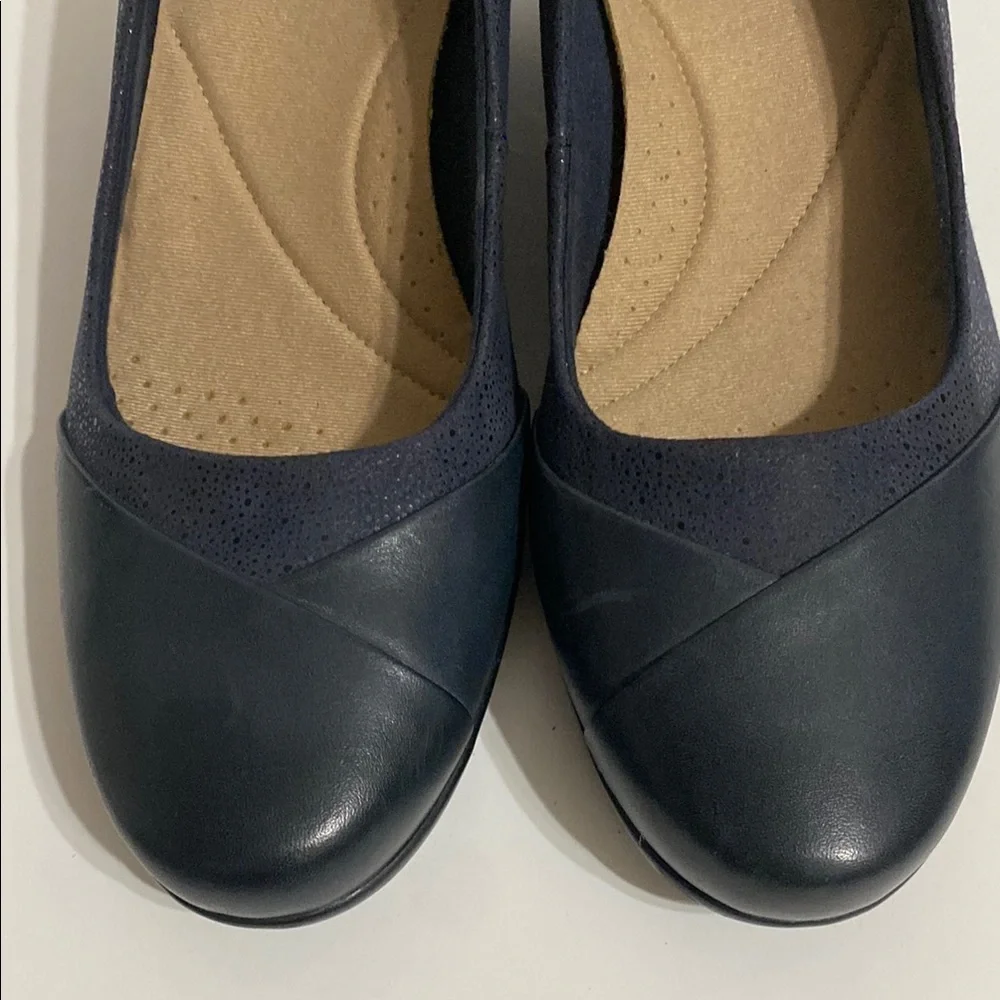 Clarks Elegant black Women's Heels Size 11 M